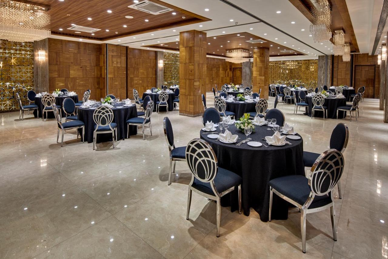 Goldfinch Hotel מומביי מראה חיצוני תמונה