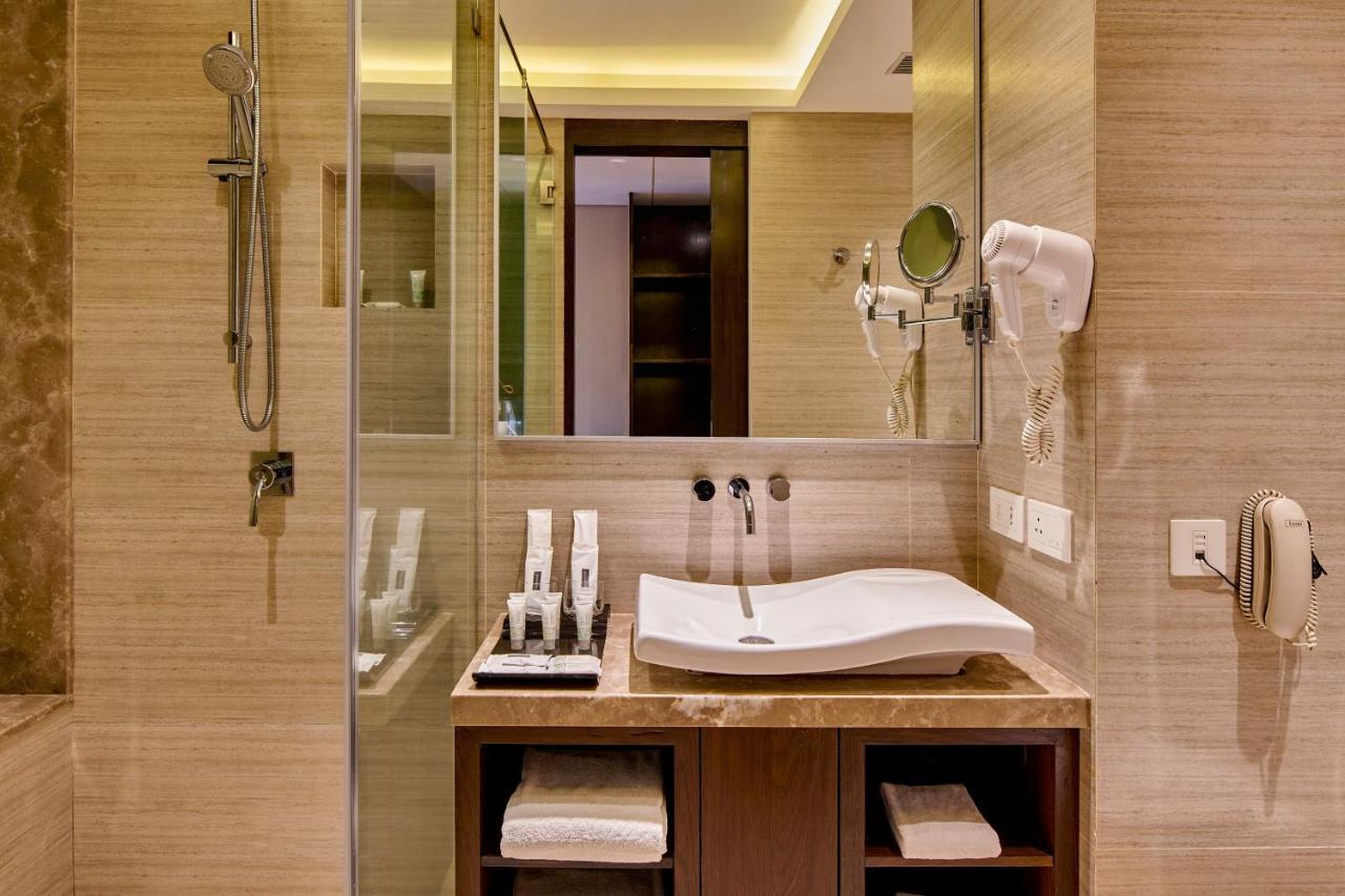 Goldfinch Hotel מומביי מראה חיצוני תמונה
