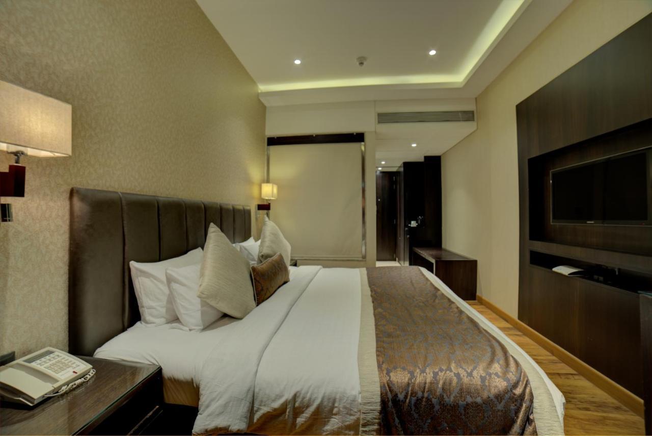 Goldfinch Hotel מומביי מראה חיצוני תמונה