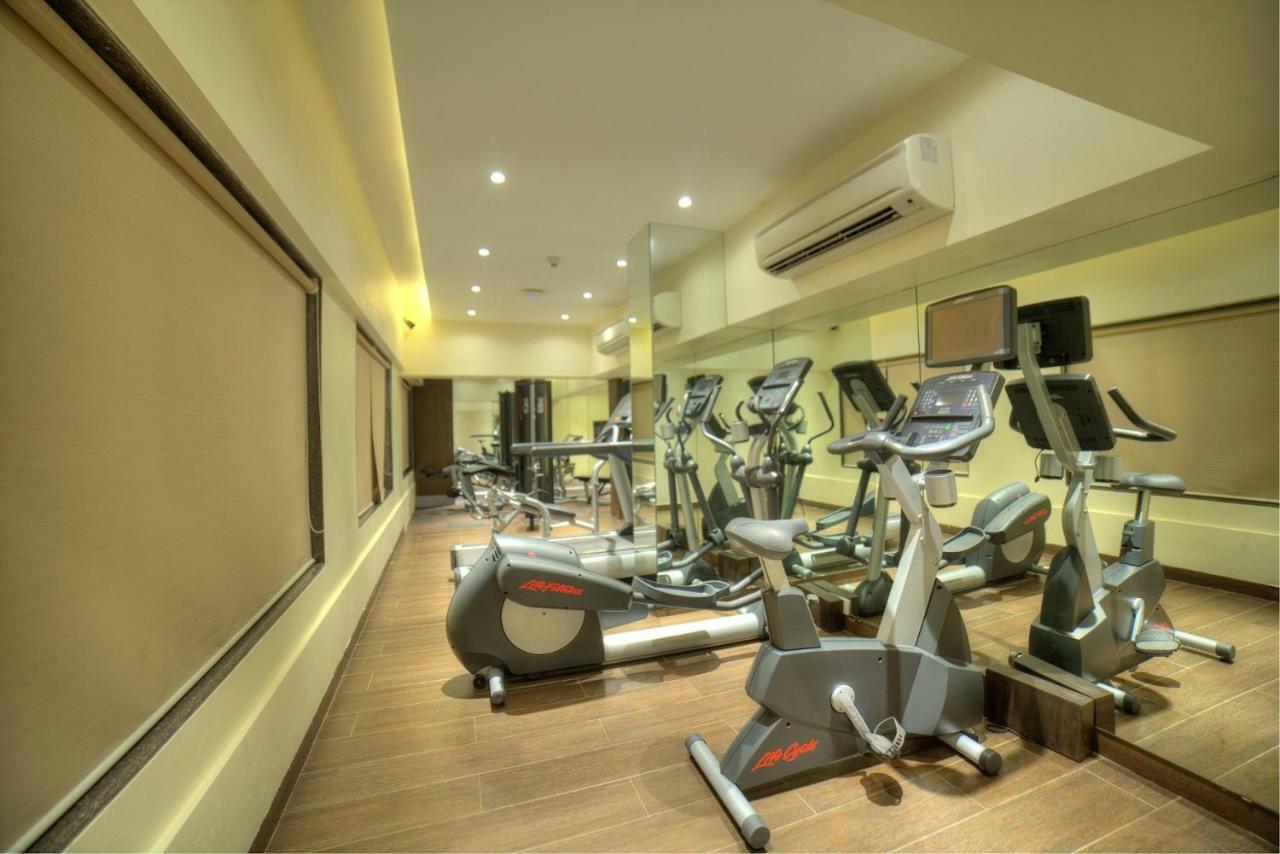Goldfinch Hotel מומביי מראה חיצוני תמונה